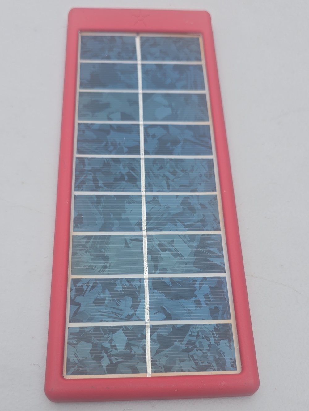 Slim Portable Solar Charger with Pink Frame